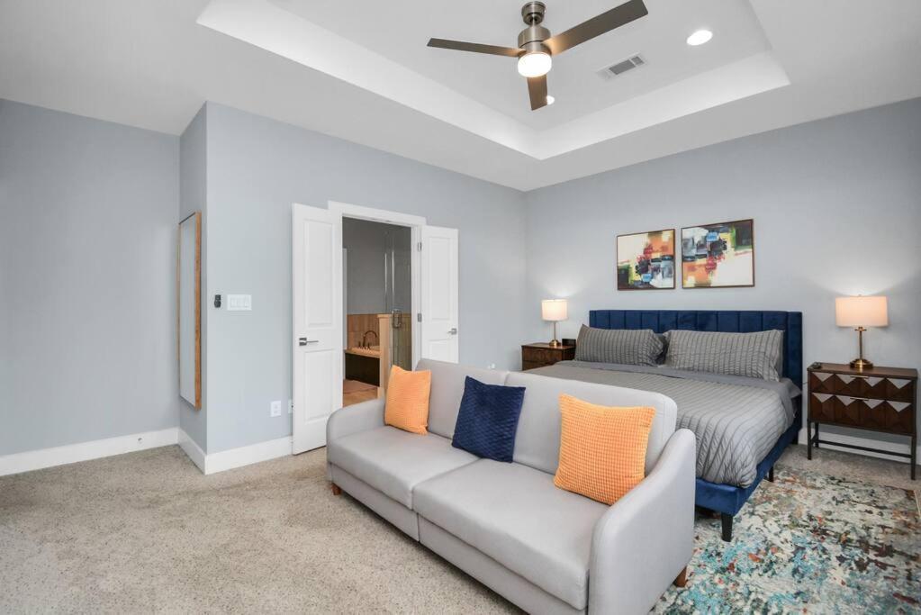 Skyline Views - Sleeps 10 Home Near Downtown Houston Esterno foto