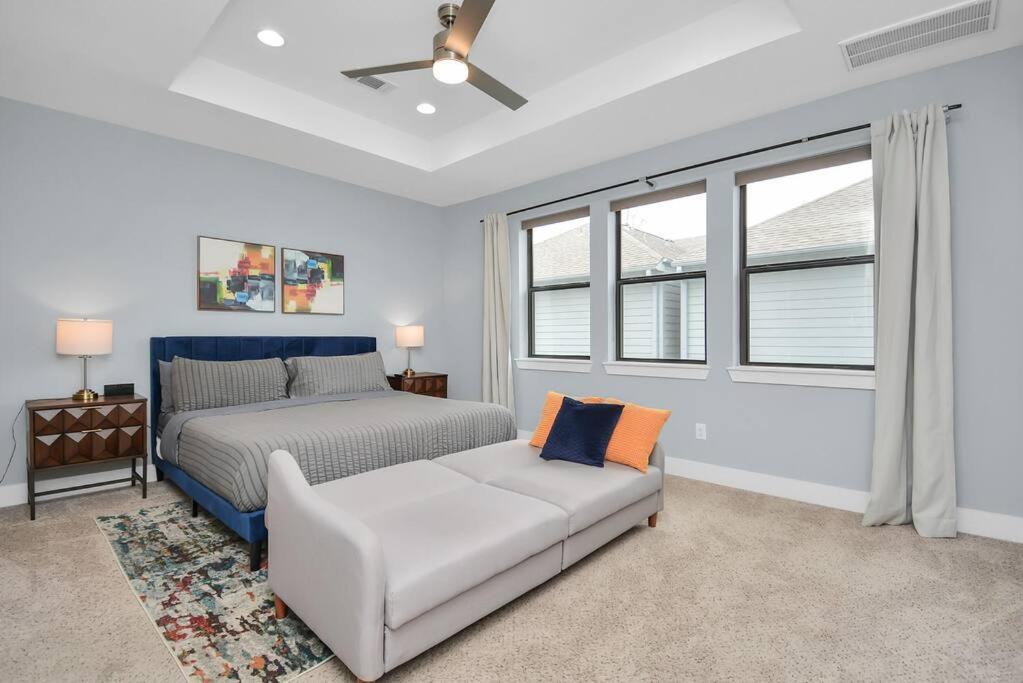 Skyline Views - Sleeps 10 Home Near Downtown Houston Esterno foto