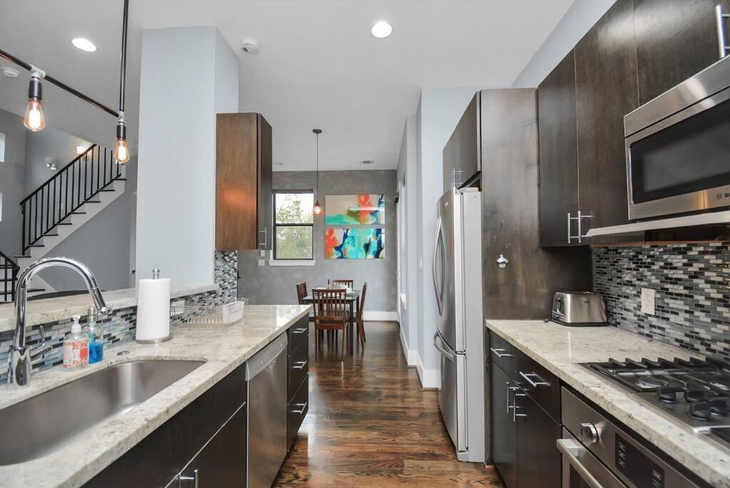 Skyline Views - Sleeps 10 Home Near Downtown Houston Esterno foto